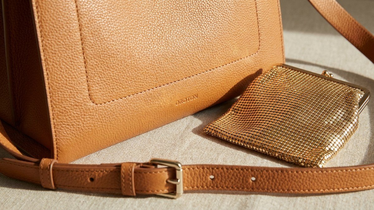 Oroton product image